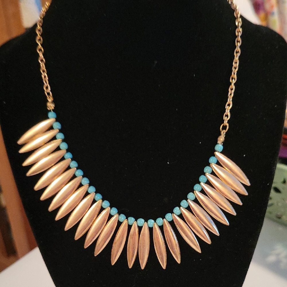 Paparazzi Sunburst Necklace Set